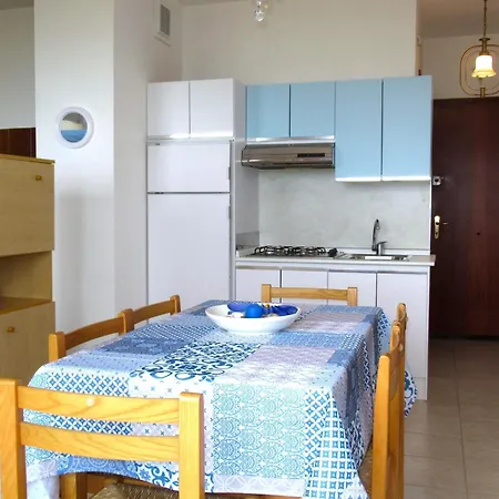Bora 12c By Belvilla, Oyo Apartment *